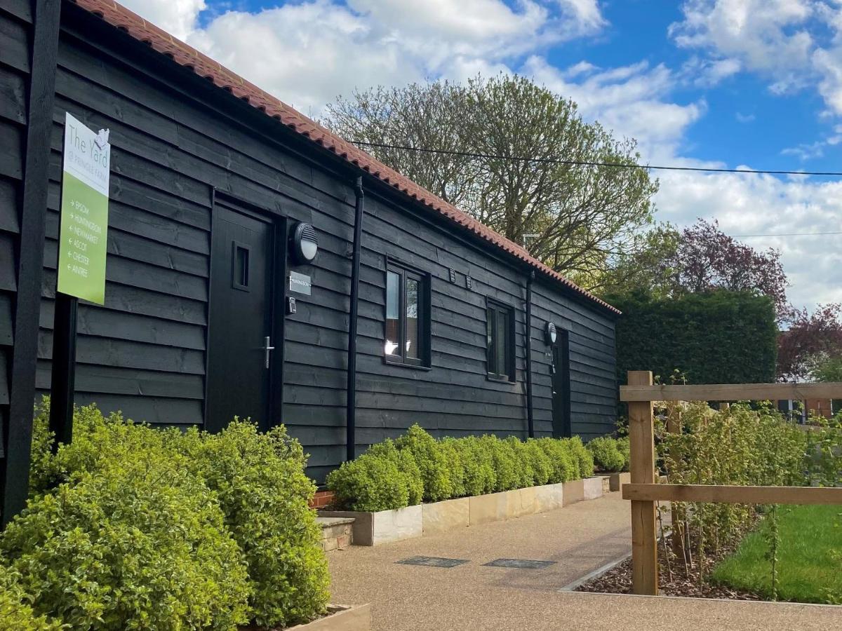 فيلا The Yard @ Pringle Farm Great Stukeley الغرفة الصورة